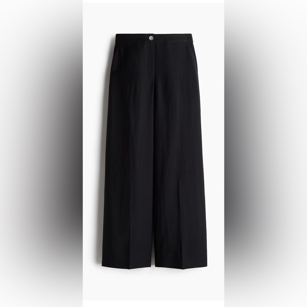 New Wide leg dress pants in size 14